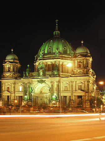 Fotos Berliner Dom bei Nacht