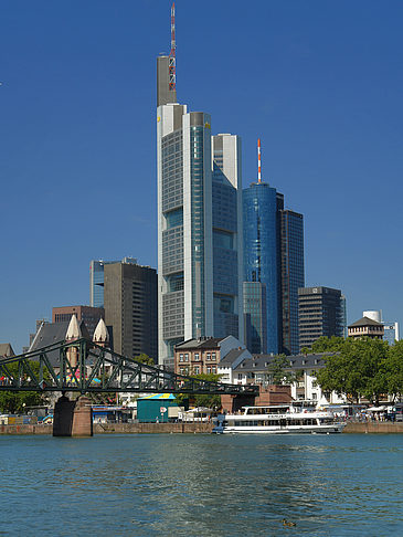 Foto Commerzbank mit Maintower