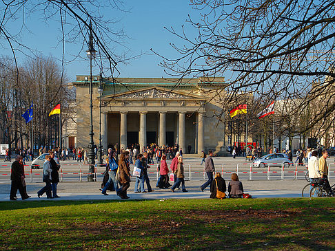 Neue Wache Fotos