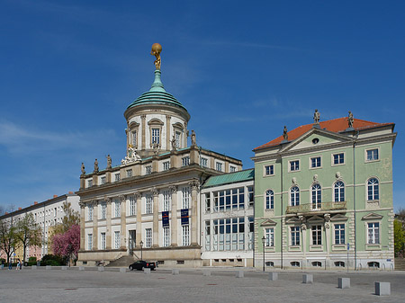 Fotos Rathaus mit Knobelsdorffhaus