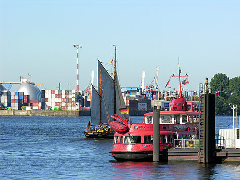 Fotos Blick auf den Hafen