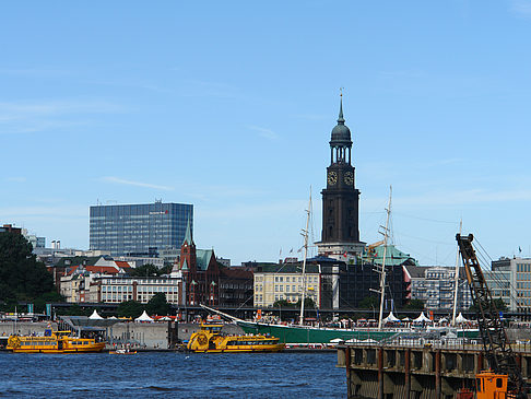 Foto Blick auf die Innenstadt - Hamburg