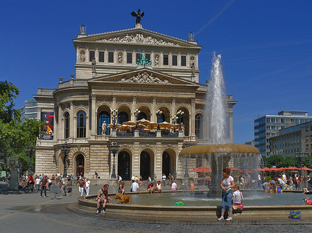 Foto Alte Oper mit Opernplatz - Frankfurt am Main