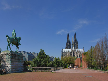 Weg zum Kölner Dom Foto 